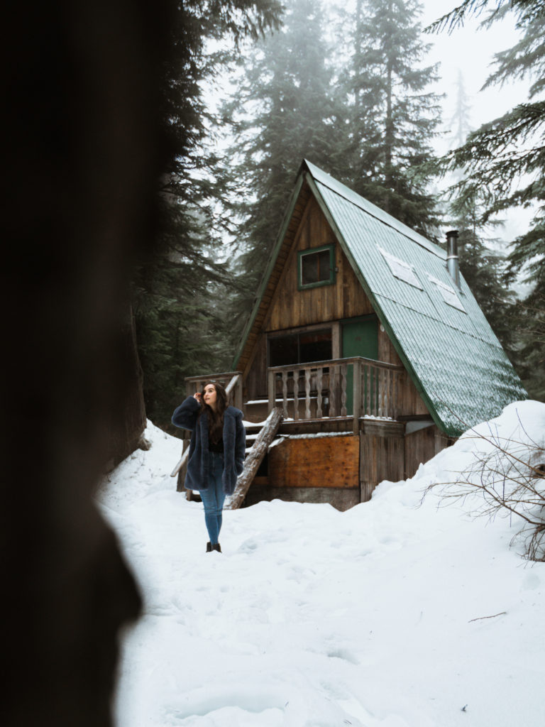 How to find cabins near Vancouver
